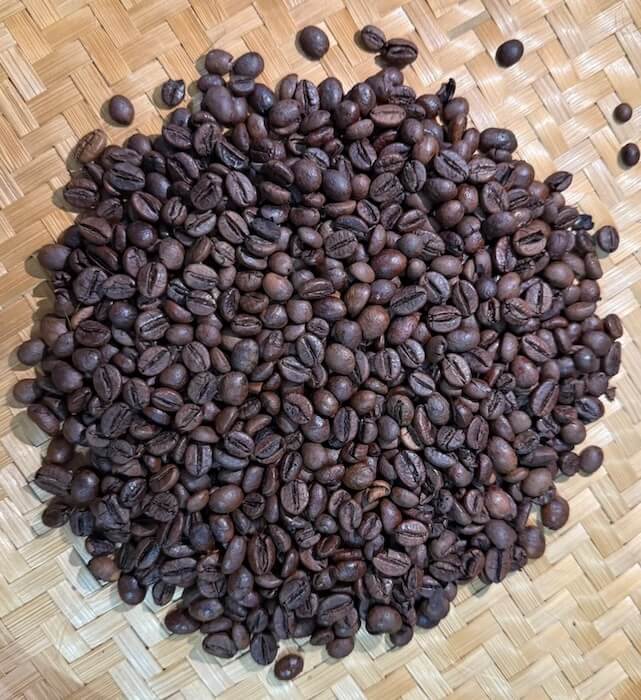 Biji kopi Robusta hasil roast