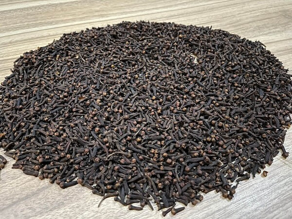Selected cloves